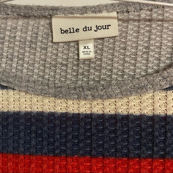 3/4 sleeve shirt - Picture 2 of 2